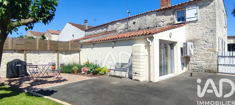 Maison 6 pièces 124 m² · à Doix-lès-Fontaines · 124 m² · 198 000 €