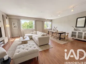 Apartment in Cenon (33150)