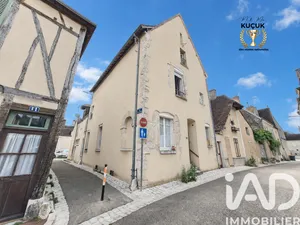Maison à Châtillon-Coligny (45230)
