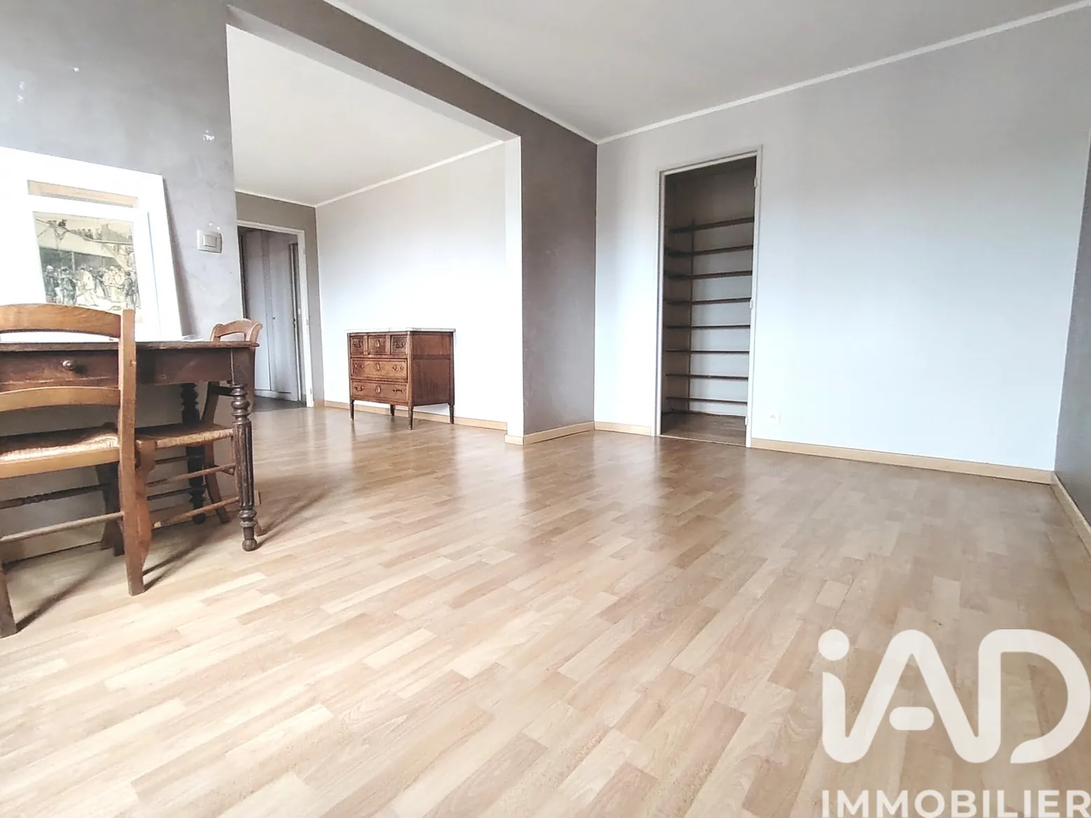 Vente appartement à Les Ulis (91940) : appartement 4 pièces 80 m² — 2