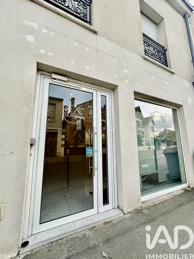 Commercial walls in Villemomble (93250)