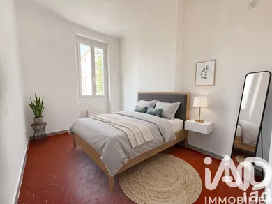 Apartment in Toulon (83100)