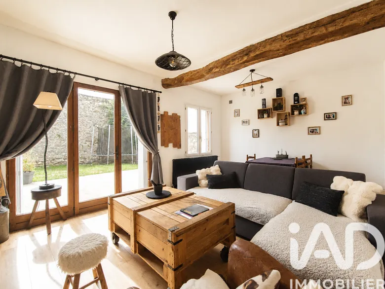 Maison 6 pièces 114 m² · à Marines · 114 m² · 323 000 €