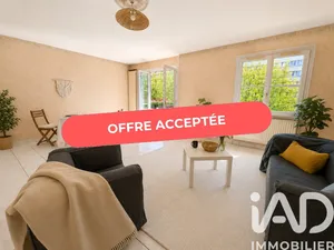 Apartment in Grenoble (38000)