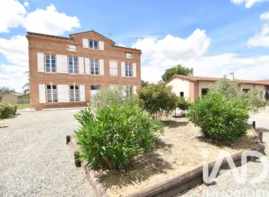 Mansion in Plaisance-du-Touch (31830)