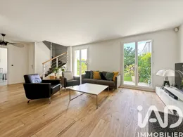 Maison traditionnelle à Le Plessis-Trévise (94420)