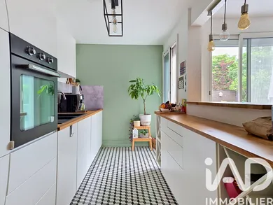 Apartment in Épinay-sur-Seine (93800)