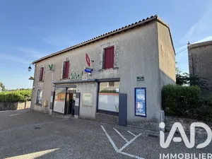 Murs commerciaux à Gourgé (79200)