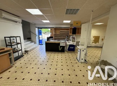Commercial walls in Gourgé (79200)