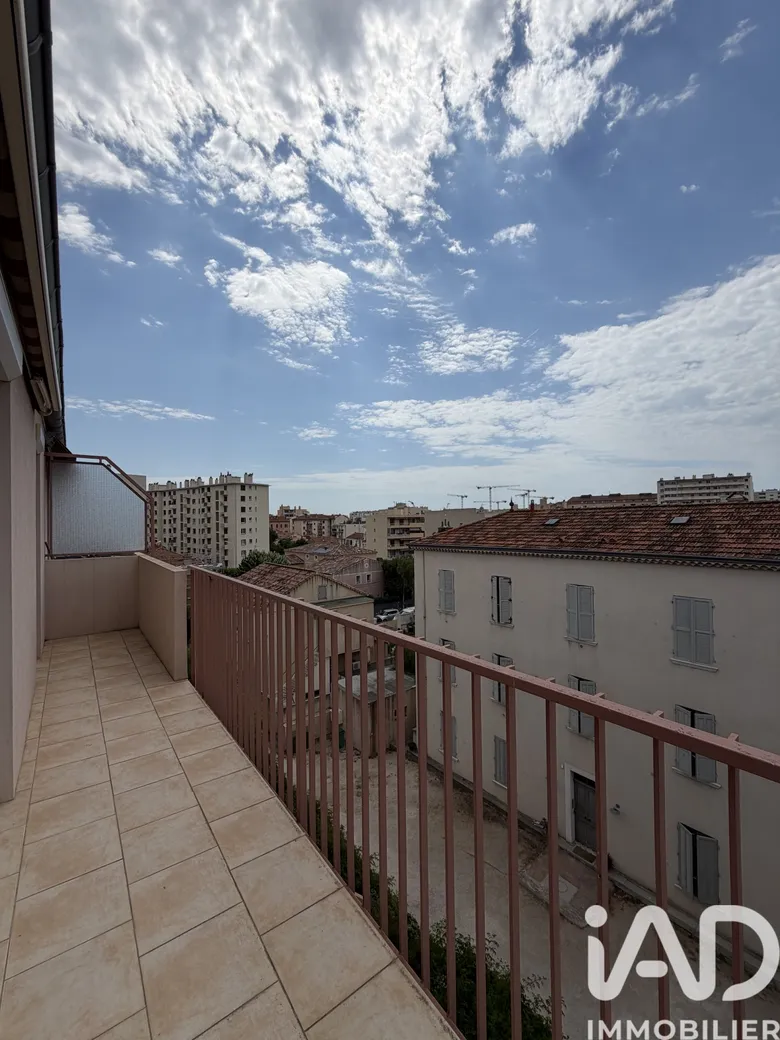 Appartement 2 pièces 48 m² · à Toulon · 48 m² · 125 000 €