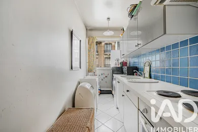 Apartment in Paris (75019)