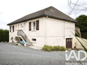 Detached house in Le Ham (53250)