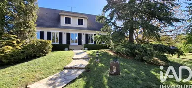 Maison à Villeneuve-sur-Yonne (89500)