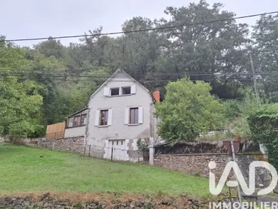 Maison de village à Saint-Chamant (19380)