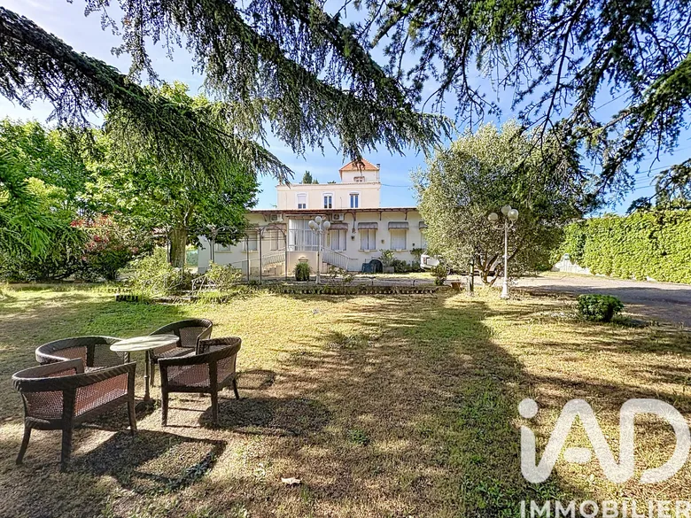 Maison 20 pièces 507 m² · à Plan-de-Cuques · 507 m² · 1 500 000 €