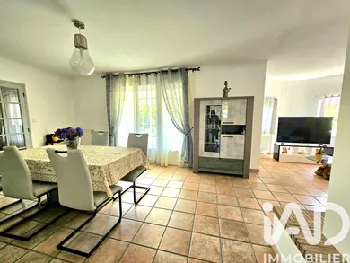 Maison traditionnelle à Le Luc (83340)