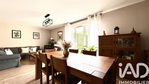 Maison de village à Saint-Caprais-de-Bordeaux (33880)