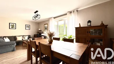 Maison de village à Saint-Caprais-de-Bordeaux (33880)