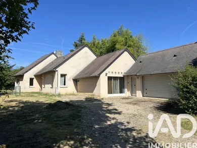 Maison d'architecte à Chassenard (03510)