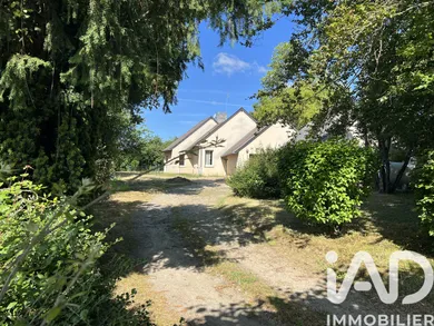 Maison d'architecte à Chassenard (03510)
