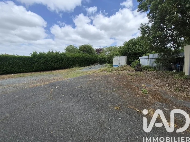 Terrain à Thouars (79100) · 14 000 €