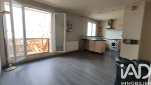 Apartment in Reims (51100)