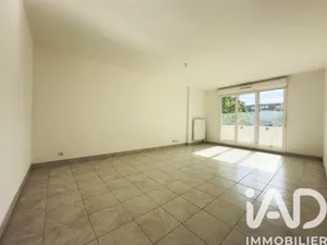 Apartment in Trappes (78190)
