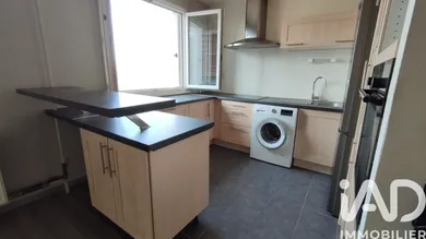 Apartment in Reims (51100)