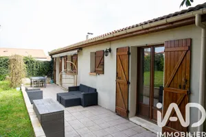 Maison traditionnelle à Bouguenais (44340)