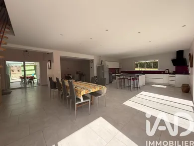 Maison de campagne à Cures (72240)