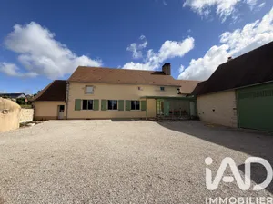 Maison de campagne à Cures (72240)