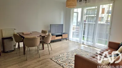 Apartment in Éragny (95610)