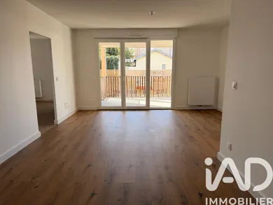 Apartment in Floirac (33270)