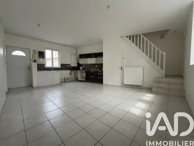 Duplex in Montereau-Fault-Yonne (77130)