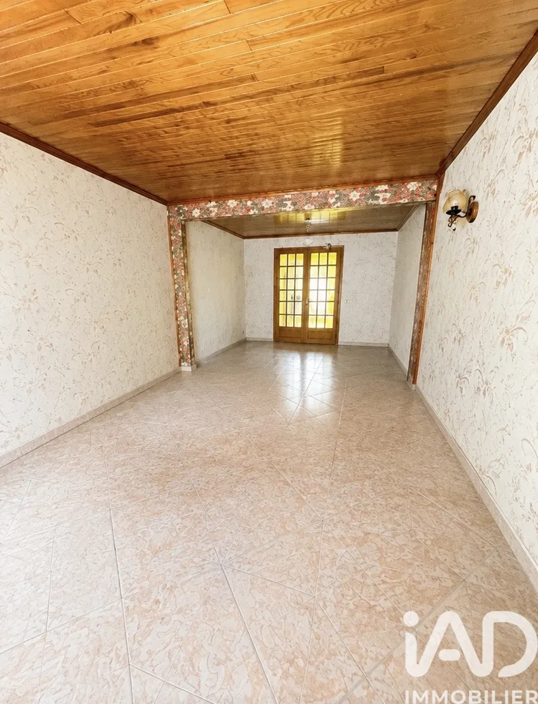 Maison 5 pièces 99 m² · à Dechy · 99 m² · 119 500 €
