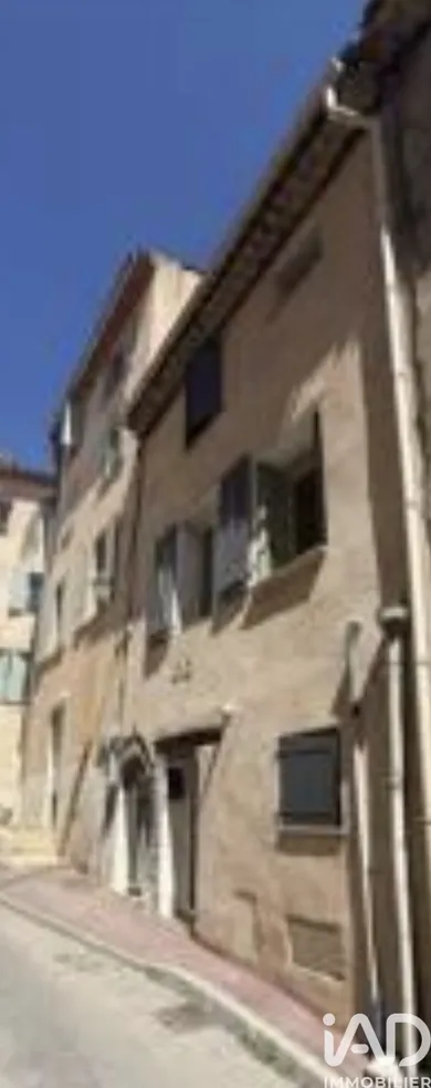 Appartement à Les Arcs (83460)