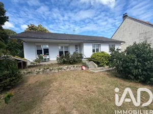 Maison traditionnelle à Sainte-Geneviève-des-Bois (91700)
