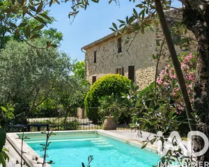 Mas in Carpentras (84200)