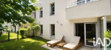 Apartment in Sautron (44880)