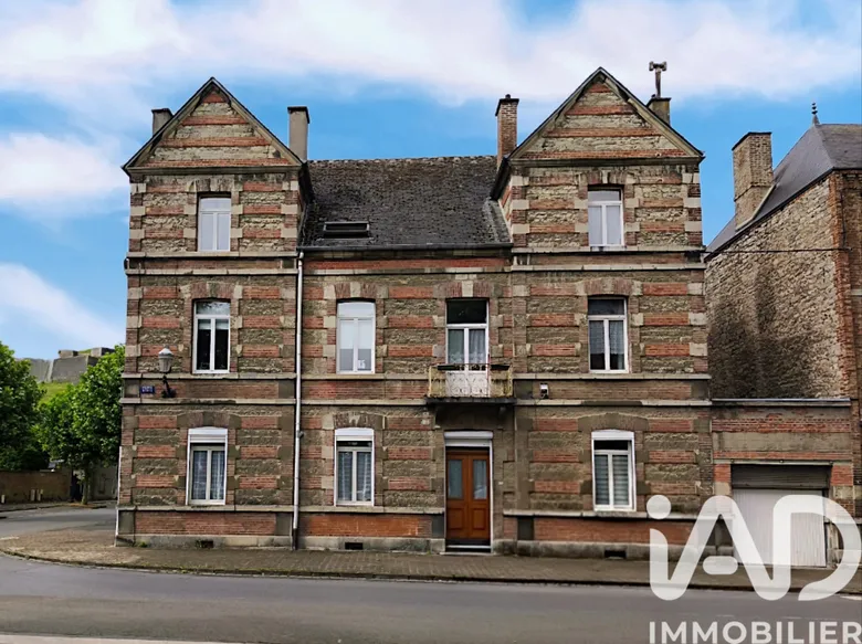 Immeuble 4 pièces 308 m² · à Givet · 308 m² · 195 000 €