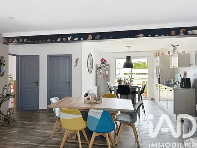 Pavillon à Châtillon-sur-Thouet (79200)