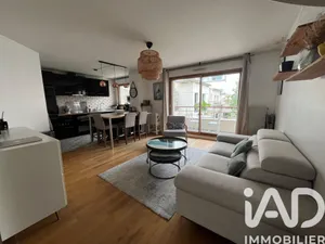 Apartment in Levallois-Perret (92300)