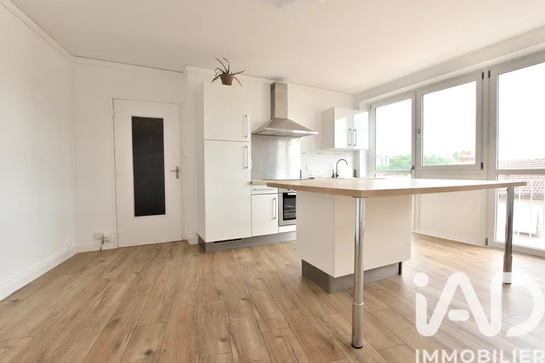 Appartement 3 pièces 84 m² · à Épinal · 84 m² · 125 000 €