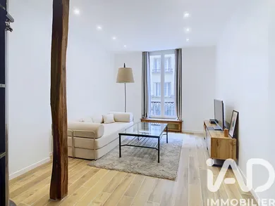 Triplex in Paris (75009)