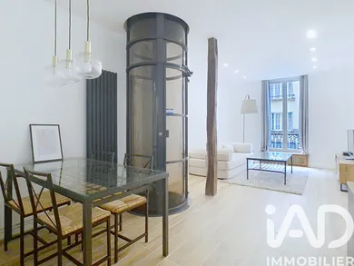 Triplex in Paris (75009)