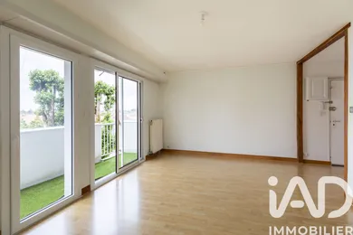 Apartment in Cholet (49300)
