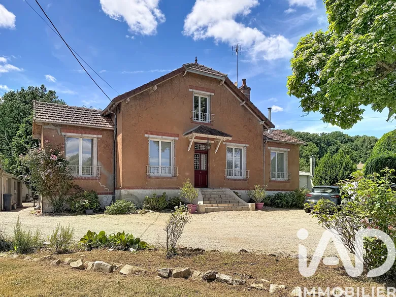 Maison 5 pièces 140 m² · à Argenton-sur-Creuse · 140 m² · 232 000 €