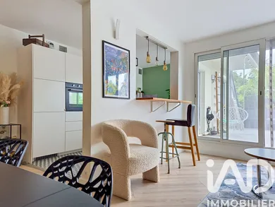 Apartment in Épinay-sur-Seine (93800)
