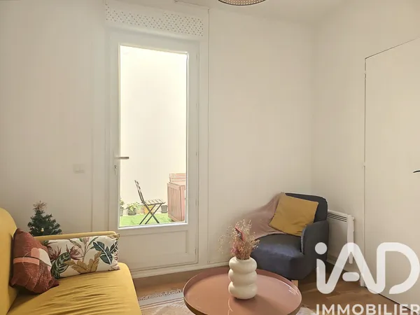 Appartement à Puteaux (92800) photo 2