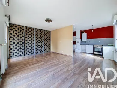 Apartment in Saint-Herblain (44800)